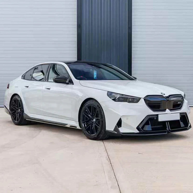 Spodní část nárazníku ze suchého karbonu pro BMW G90