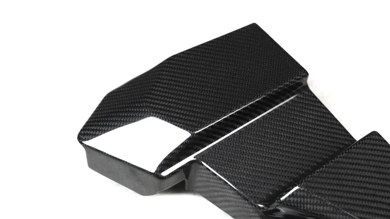 Kryt ECU jednotky ze suchého karbonu pro motor S58 (generaci G)