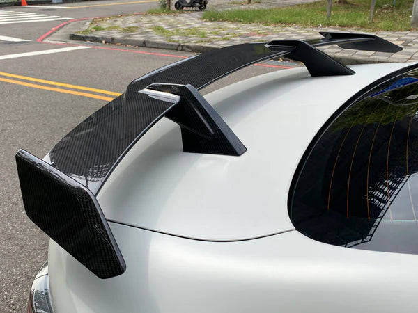 MP styl Spoiler ze suchého karbonu pro BMW G8x M3 a M4