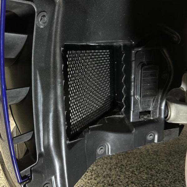 Kryty předních lemů z hliníkové slitiny pro motor S58 (generaci G)
