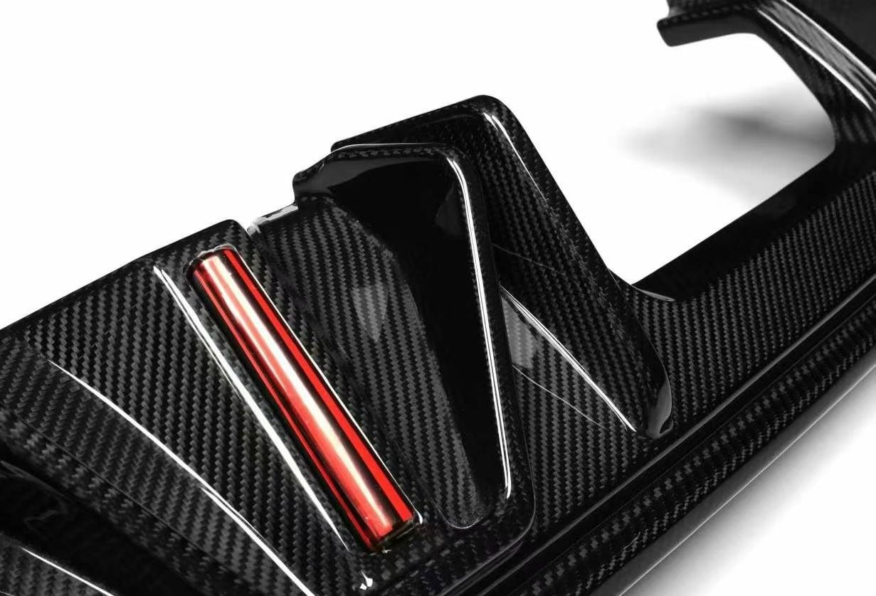 F1 Difuzor ze suchého karbonu pro BMW G8x M3 a M4