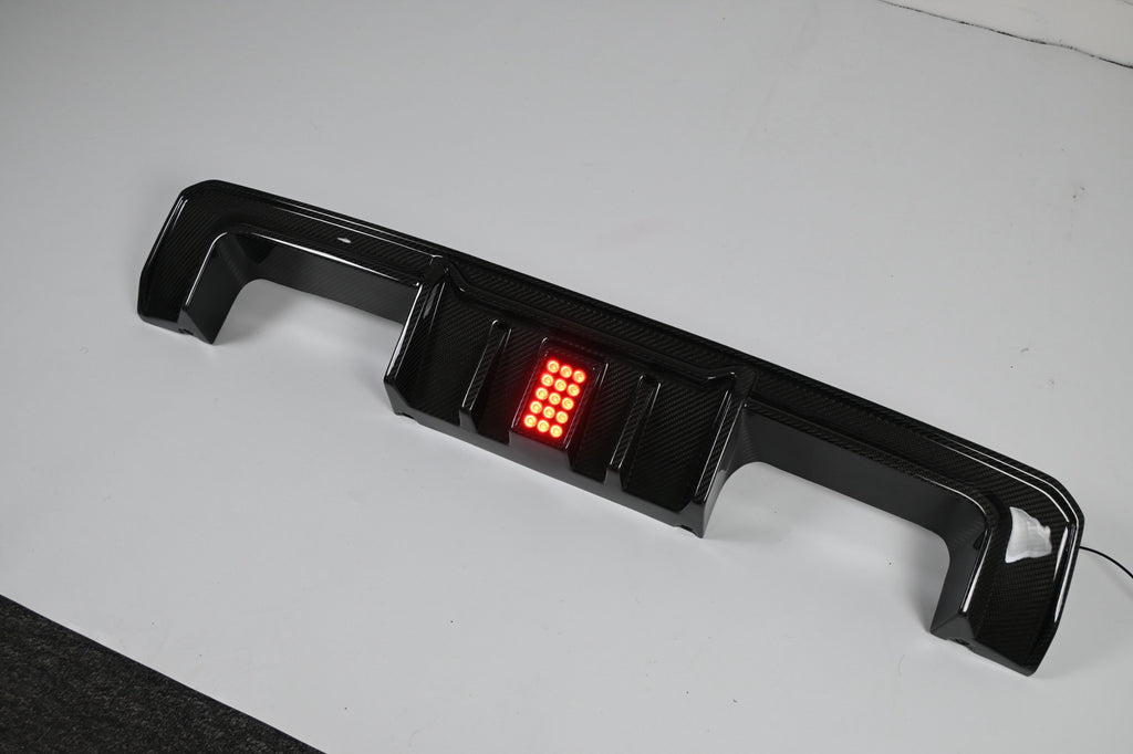 F1 Difuzor ze suchého karbonu pro BMW G8x M3 a M4