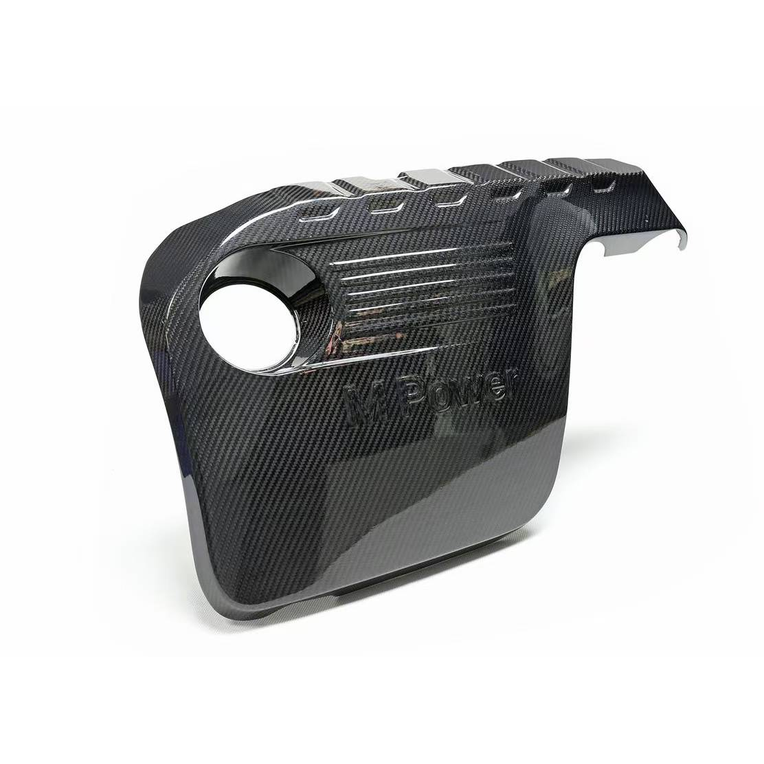 Kryt motoru ze suchého karbonu pro motor S55 (generaci F)