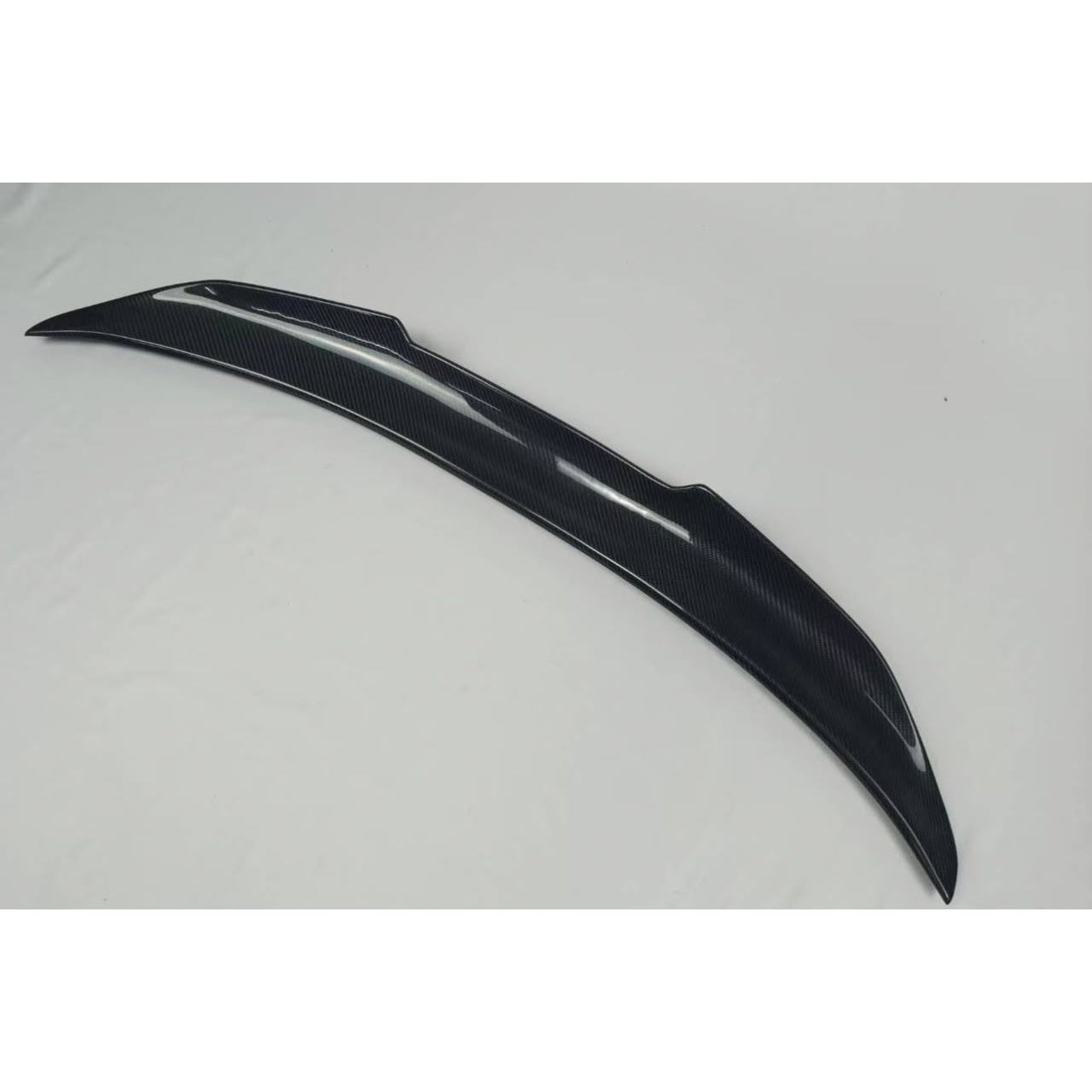 PSM styl spoiler ze suchého karbonu pro BMW G8x M3 a M4 (SKLADEM)